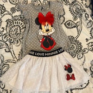 Minnie Mouse skort set